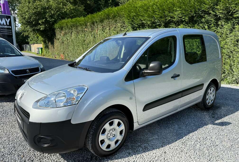 Peugeot 1.6 HDi Confort - 3 PLACES - 147.000 KM - A VOIR -