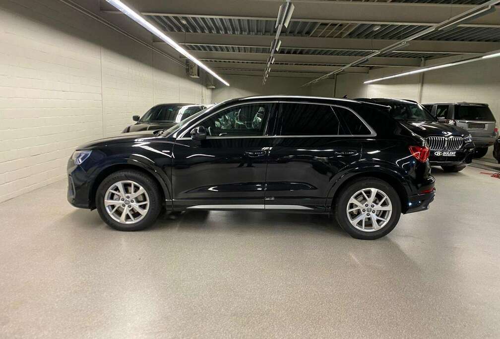 Audi 35 TFSI S tronic S line