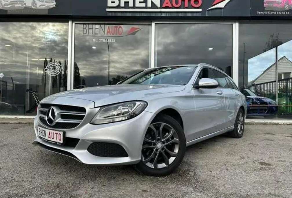 Mercedes-Benz d/NAVI/AIRCO/RADAR DE RECUL/TRES PROPRE