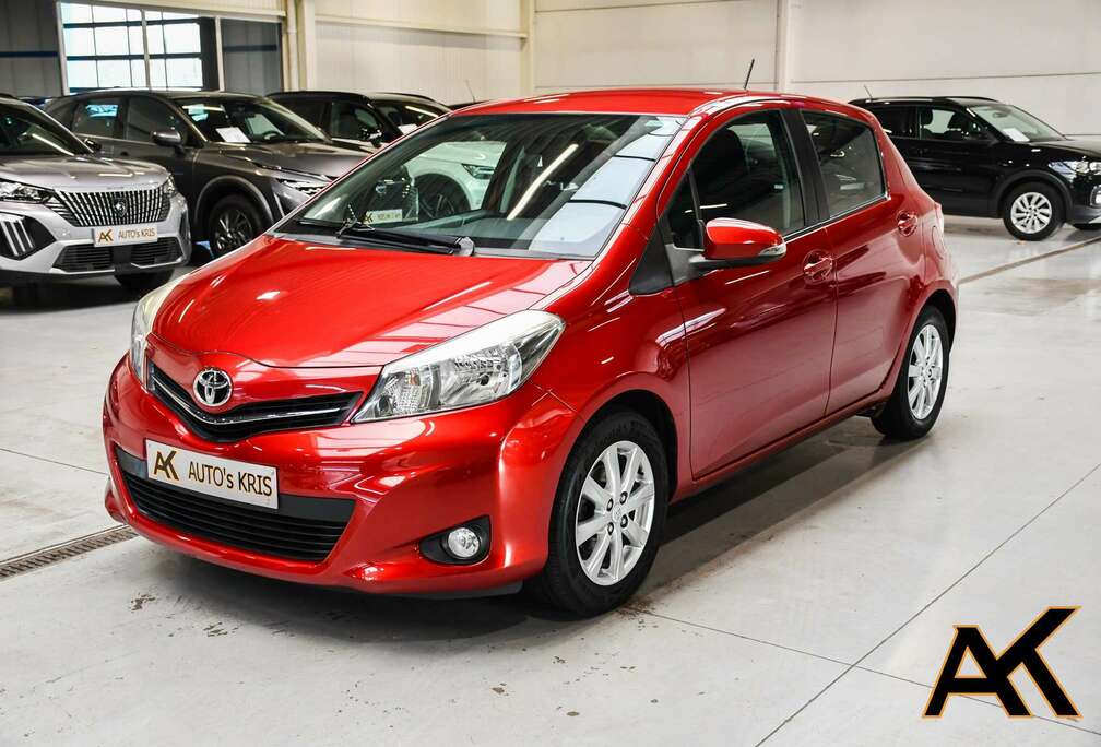 Toyota 1.0i VVT-i Comfort -NAVIGATIE / BLUETOOTH / CAMERA