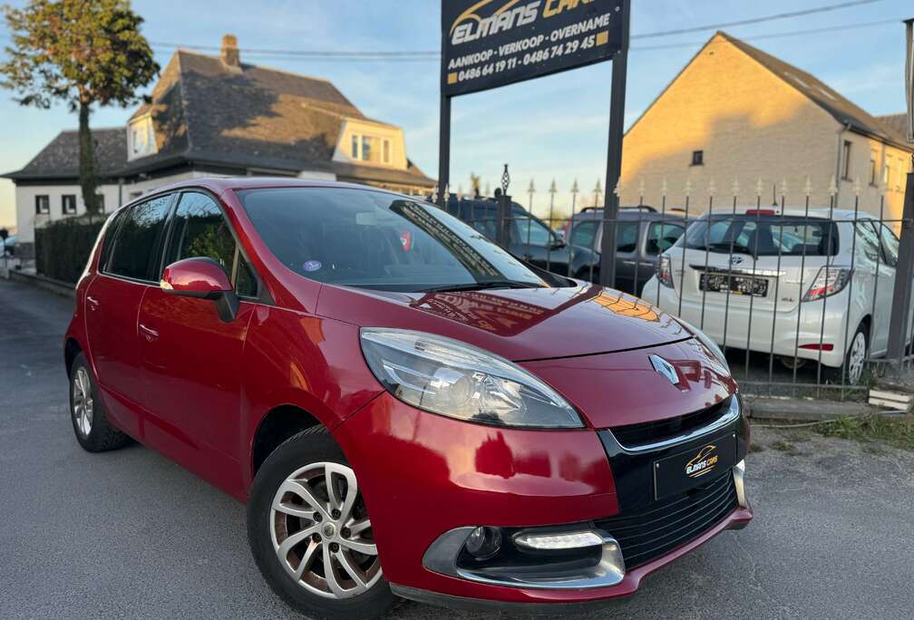 Renault 1.2i // JANTES // AIRCO// LED // NAVI // CUIR