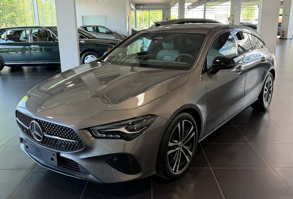 Mercedes-Benz SB Progressive Night Pack, Keyless-Go, Distronic,