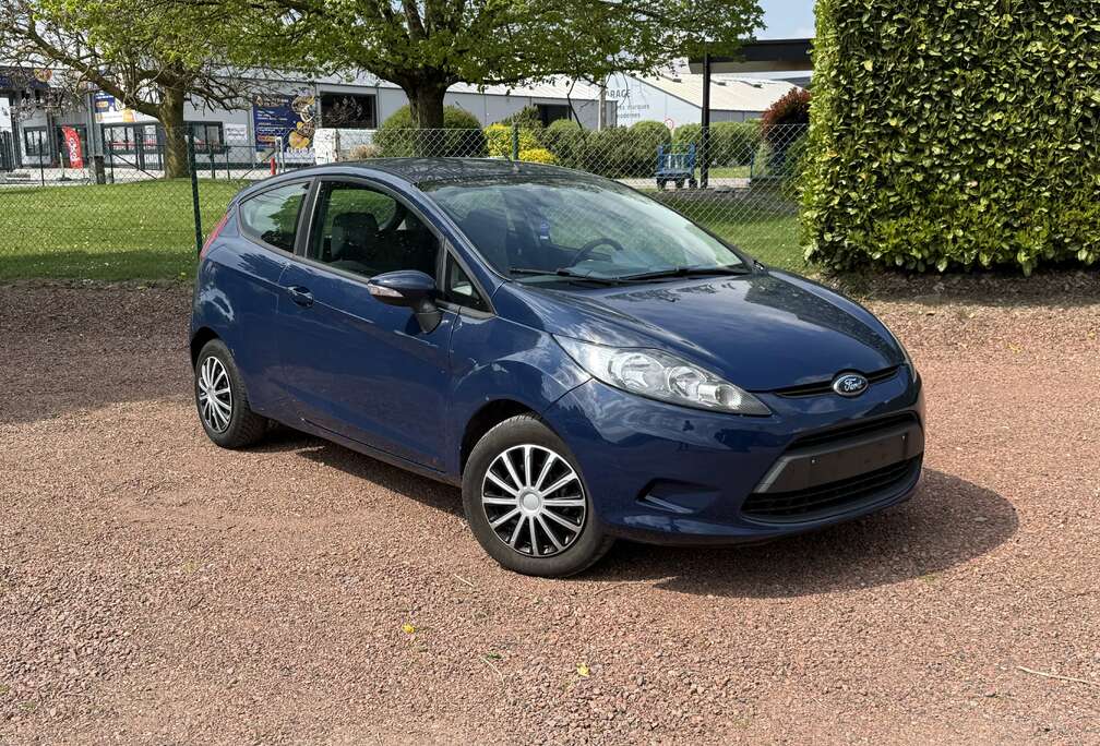 Ford Prête  Immatriculer