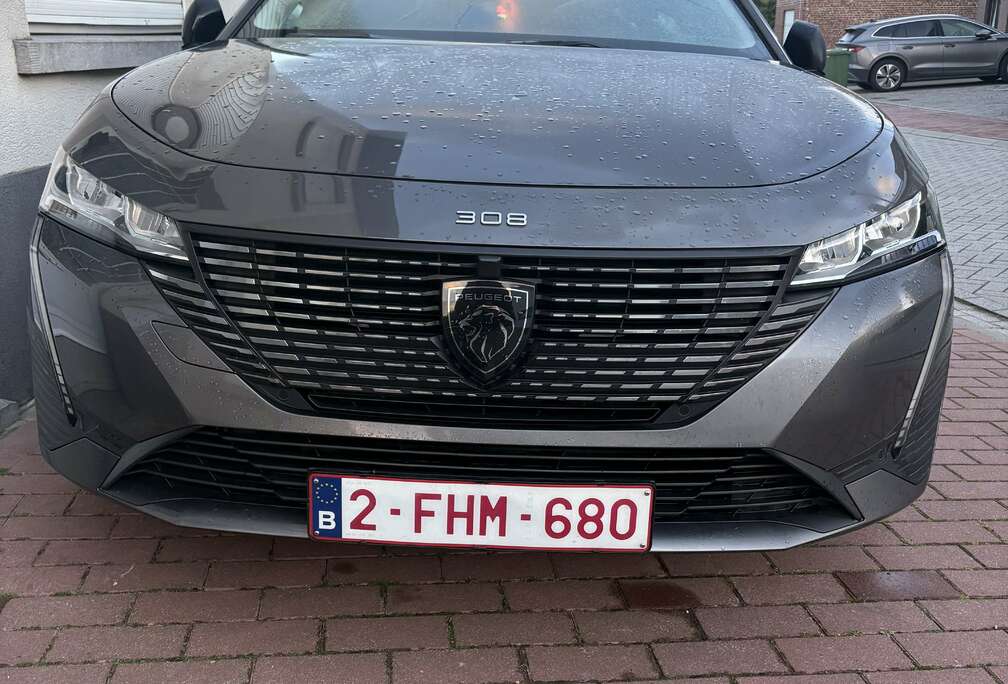 Peugeot SW BlueHDi 130 EAT8 Allure Pack