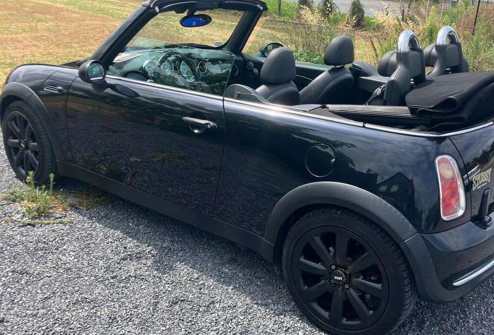 MINI Mini Cabriolet 1.6i 16v Cooper