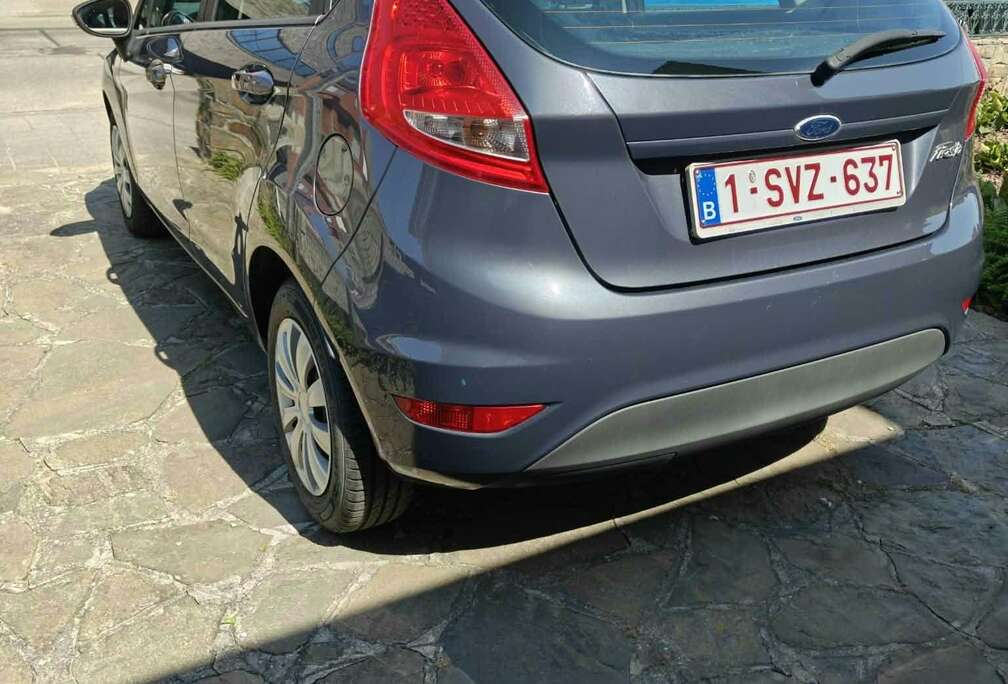 Ford 1.3i GLX