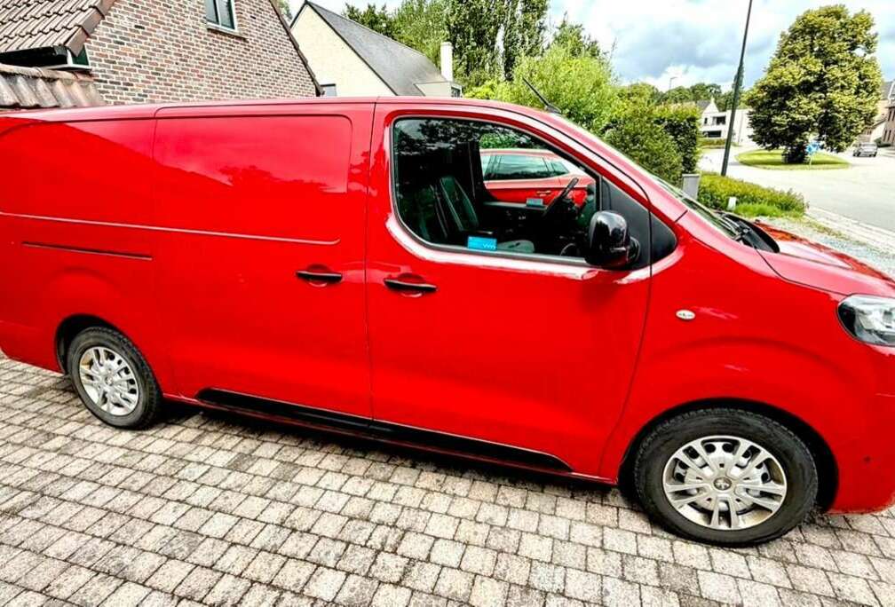 Peugeot Expert L3H1 EAT8 Asphalt