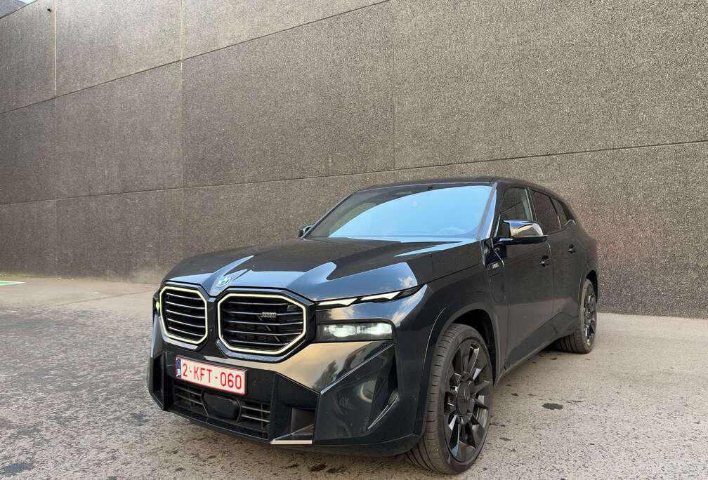 BMW XM PHEV 4.4AS 50e (350 kW)