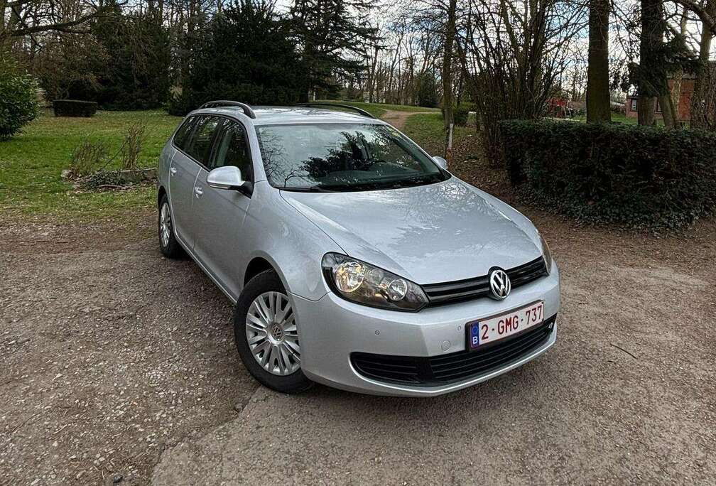 Volkswagen Golf 1.6 TDI DPF Style