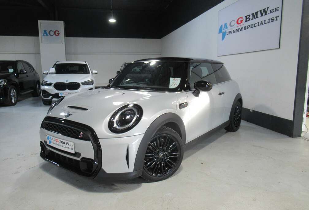 MINI Automaat Sport LED DAB Navi Carplay Shadow BLACK