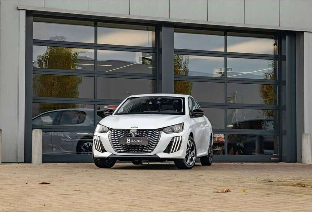 Peugeot 100 PK MT6  360 Camera  Dodehoekdet.  Parke...