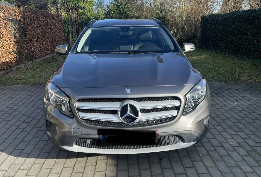 Mercedes-Benz Style Pack