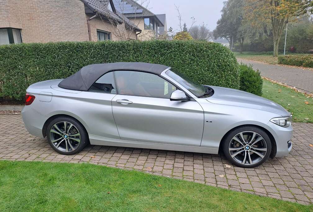 BMW 220i Cabrio M Sport