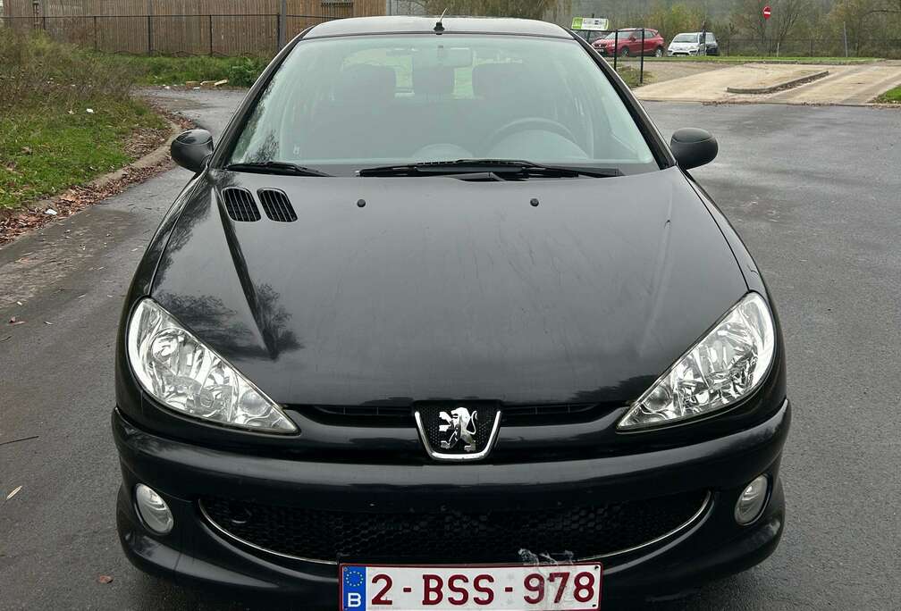 Peugeot 206 1.1i X-Design