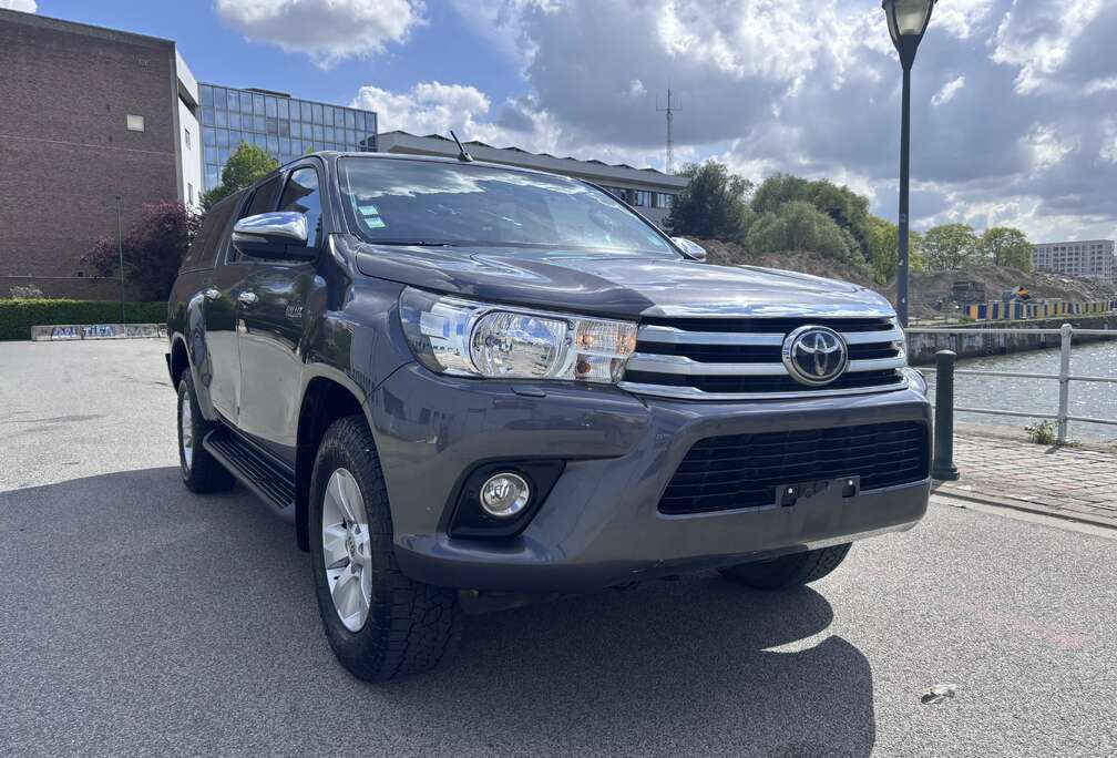 Toyota 2.4 D-4D 4WD Automaat  Belgium Car  Price EXPORT