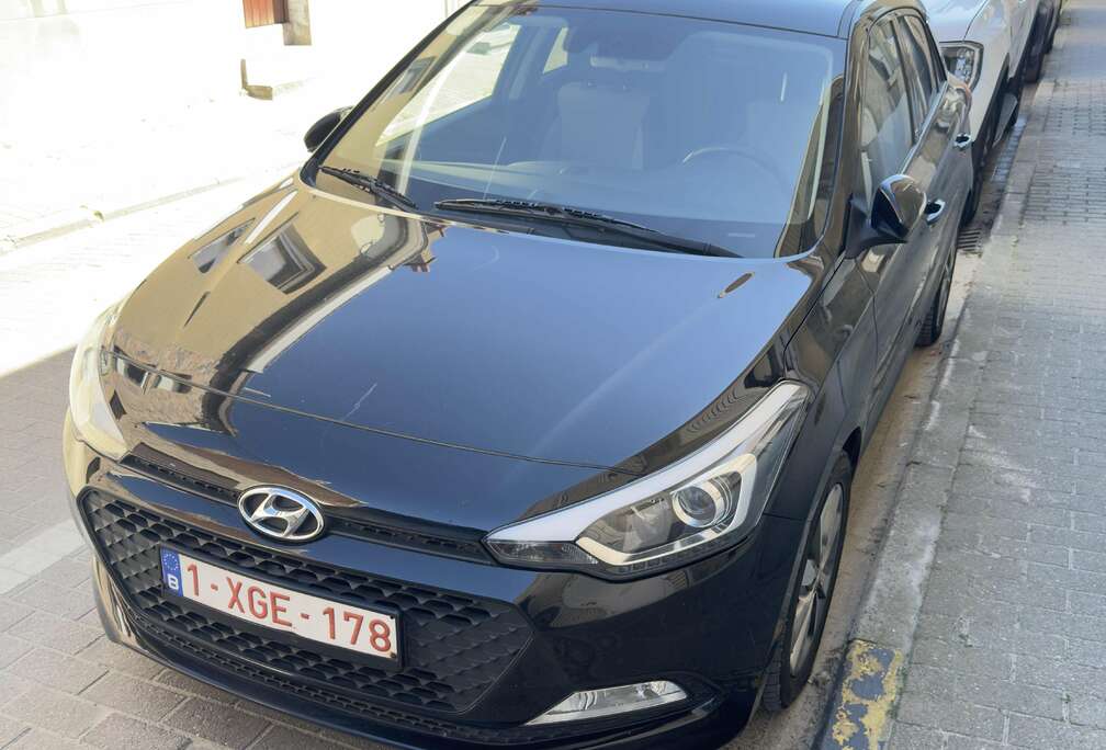 Hyundai i20 1.2i Blackline
