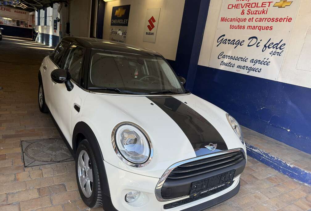 MINI 1.4i Gps Airco CarPlay Bi Ton