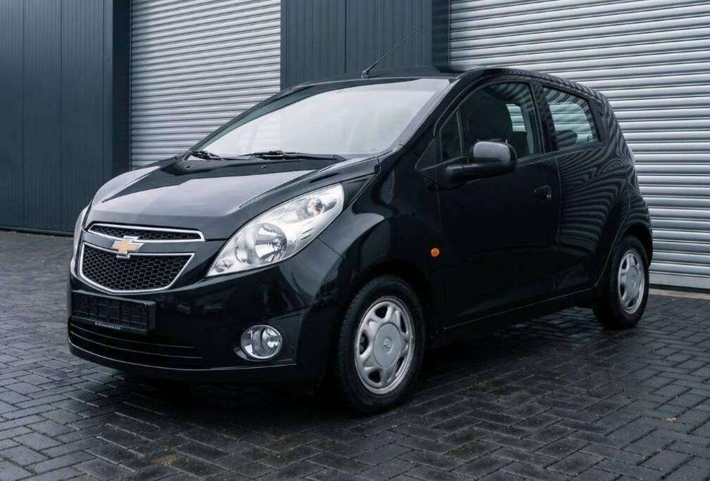 Chevrolet Spark 1.0 - Essence - 125.000km - Carplay