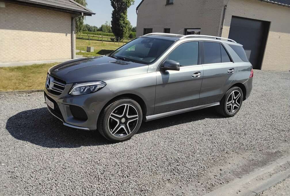 Mercedes-Benz d 4-Matic