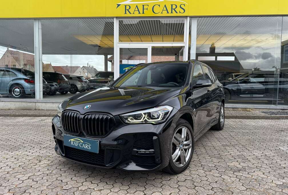 BMW X1 1.5i sDrive18 M Sport - PANORAMA - GARANTIE - CARPASS
