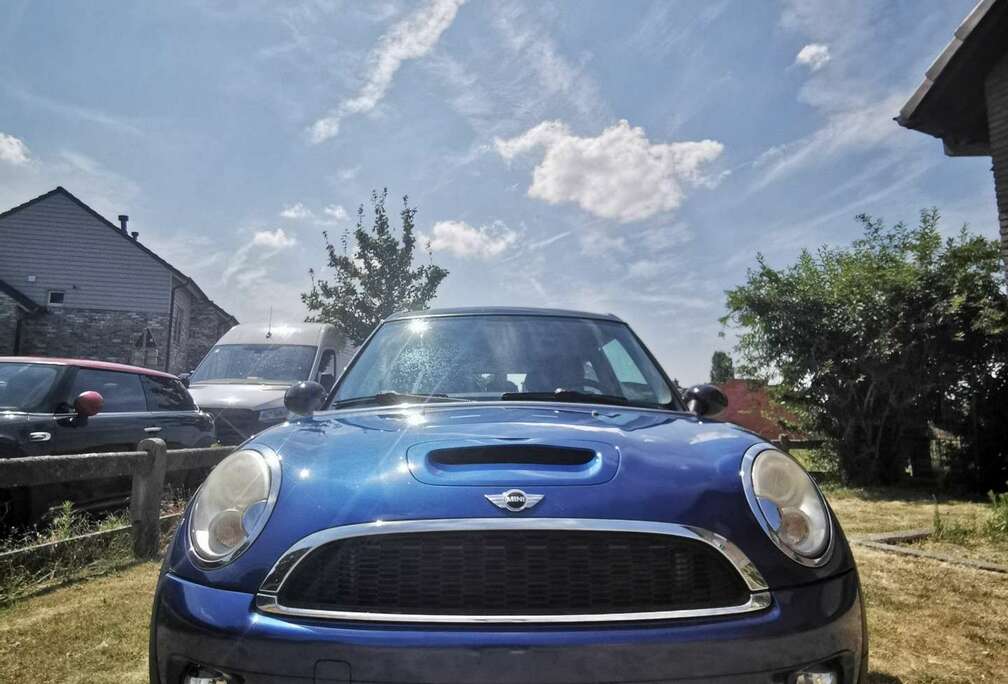 MINI 1.6i