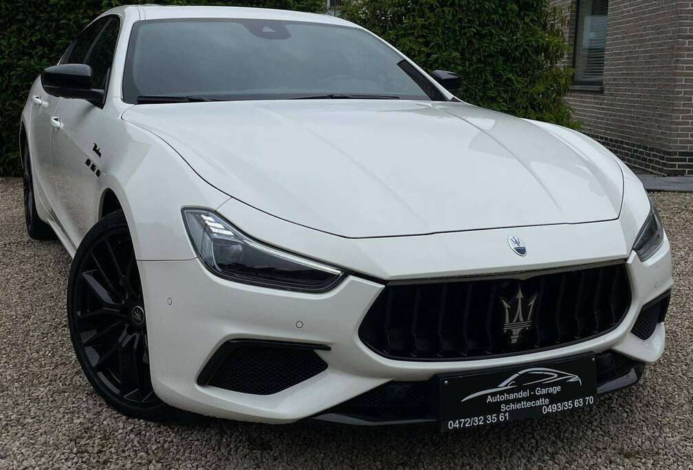 Maserati Ghibli 3.0 V6 BiTurbo S Q4 Modena*Carplay*Cruise*Pano/Open Dak*Harman Kardon