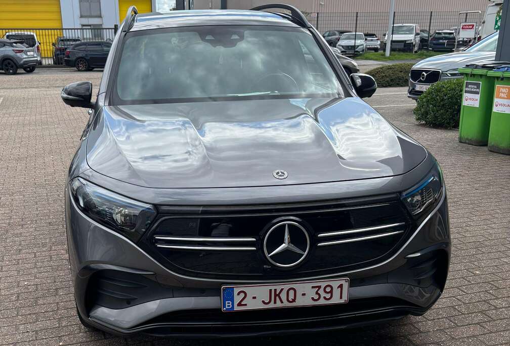 Mercedes-Benz EQB 66.5 kWh 300 4-Matic AMG Line 7pl.