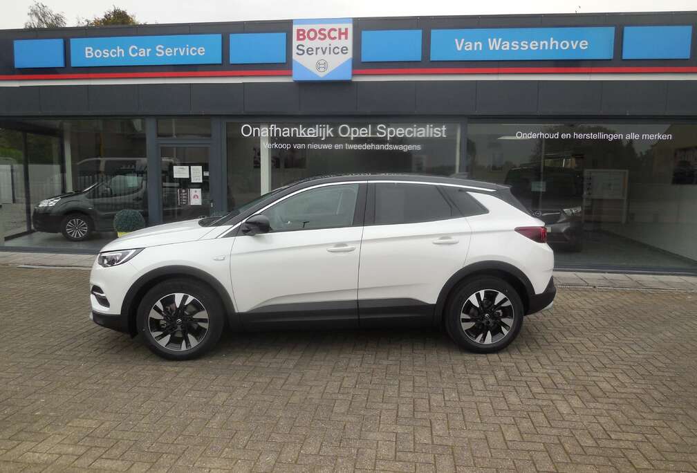 Opel Grandland X 1.2 Start/Stop Design Line
