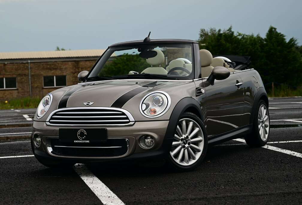 MINI AUT / XENON / LEATHER / NAVI / SPORTSEATS / FULL