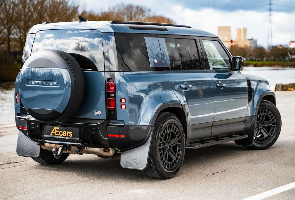 Land Rover 110 / P300 S / BELGIAN / VAT / DRIVERS PACK