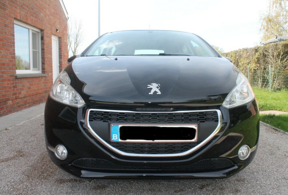 Peugeot 208 benzine