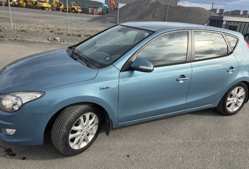 Hyundai i30 1.6 CRDI Style Blue