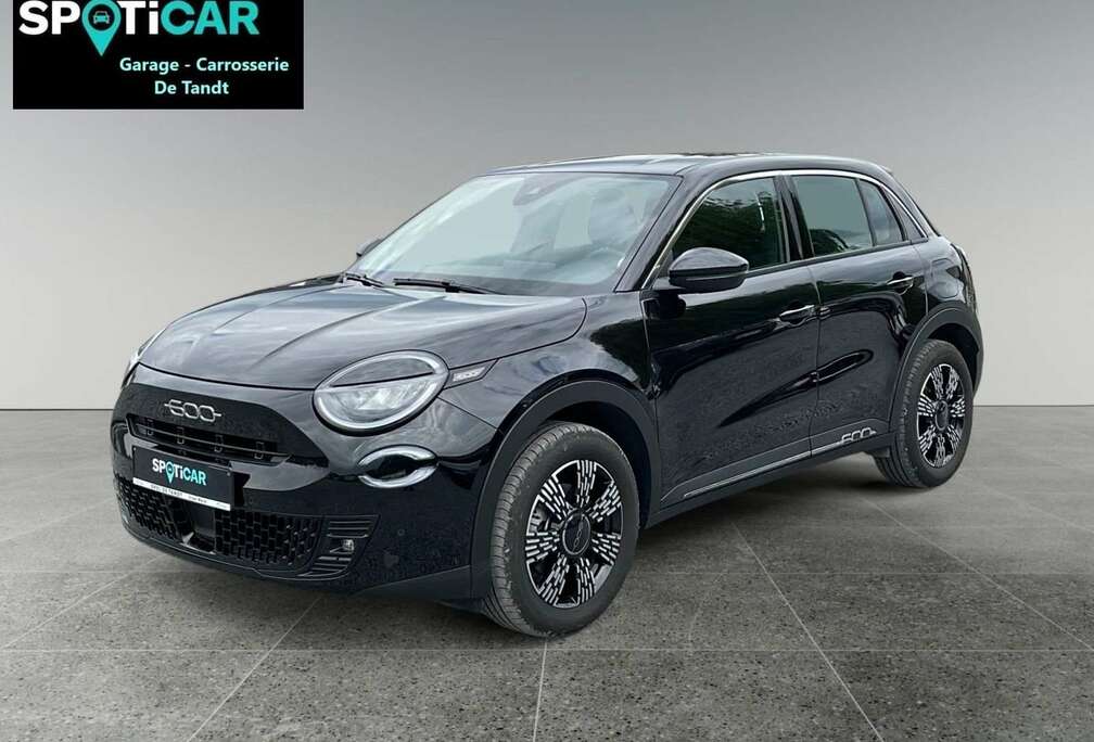 Fiat POp 1.2 Benzine HYbrid (MHEV) 145 Pk vele optie\'s  - opendeur 23 - 24 - 25 mei