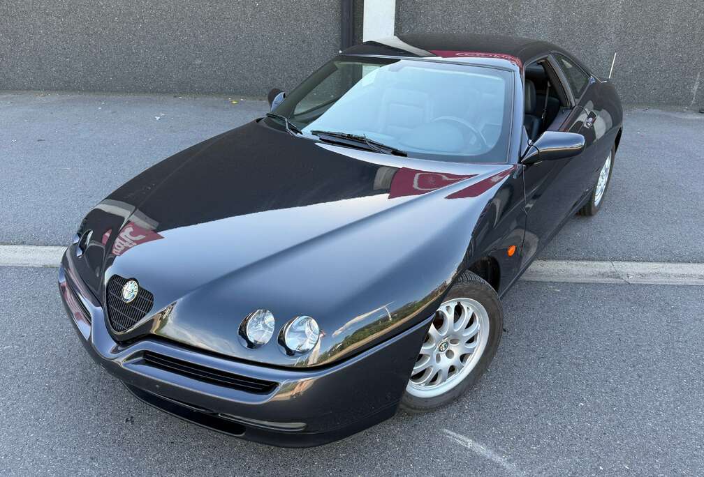 Alfa Romeo 2.0i Lusso