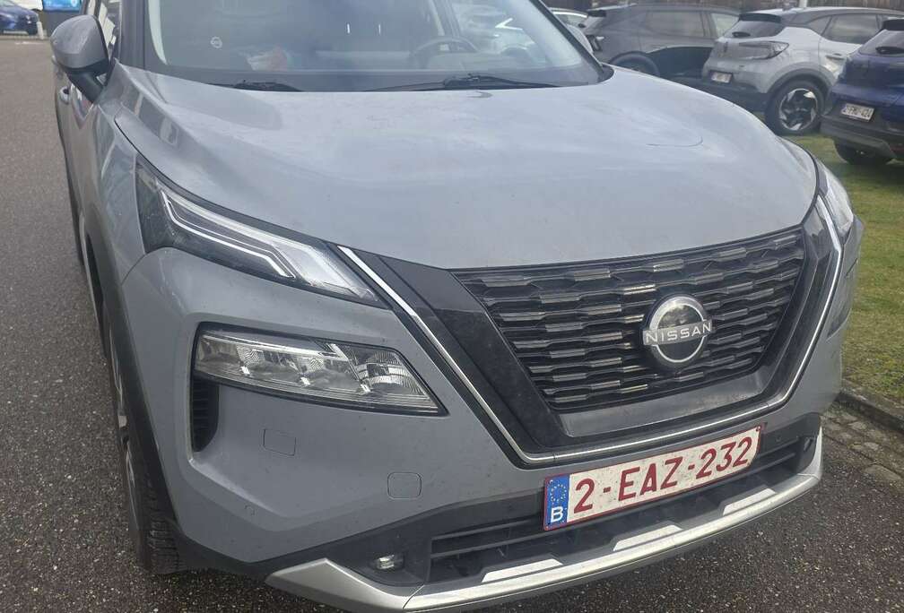 Nissan tekna plus epower e-4orce 4x4