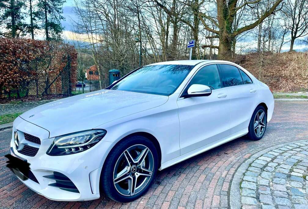 Mercedes-Benz amg-line 9G-tronic *led*nav*carplay*camera*