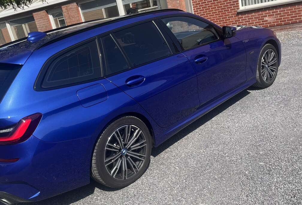 BMW 330e Touring Aut. Sport Line