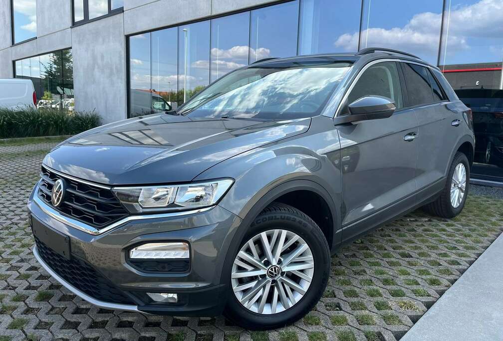 Volkswagen 2021/benzine/40.000km/Navi/Carplay/Garantie