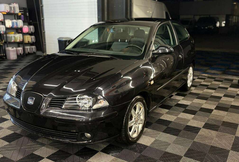 SEAT 1.4 TDI  135.300 KM.  BJ. 2006