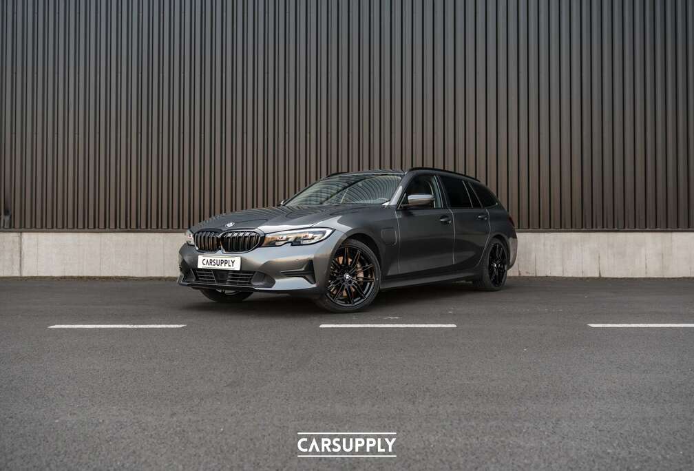 BMW Touring 330eA PHEV - Pano dak - Leder - Trekhaak