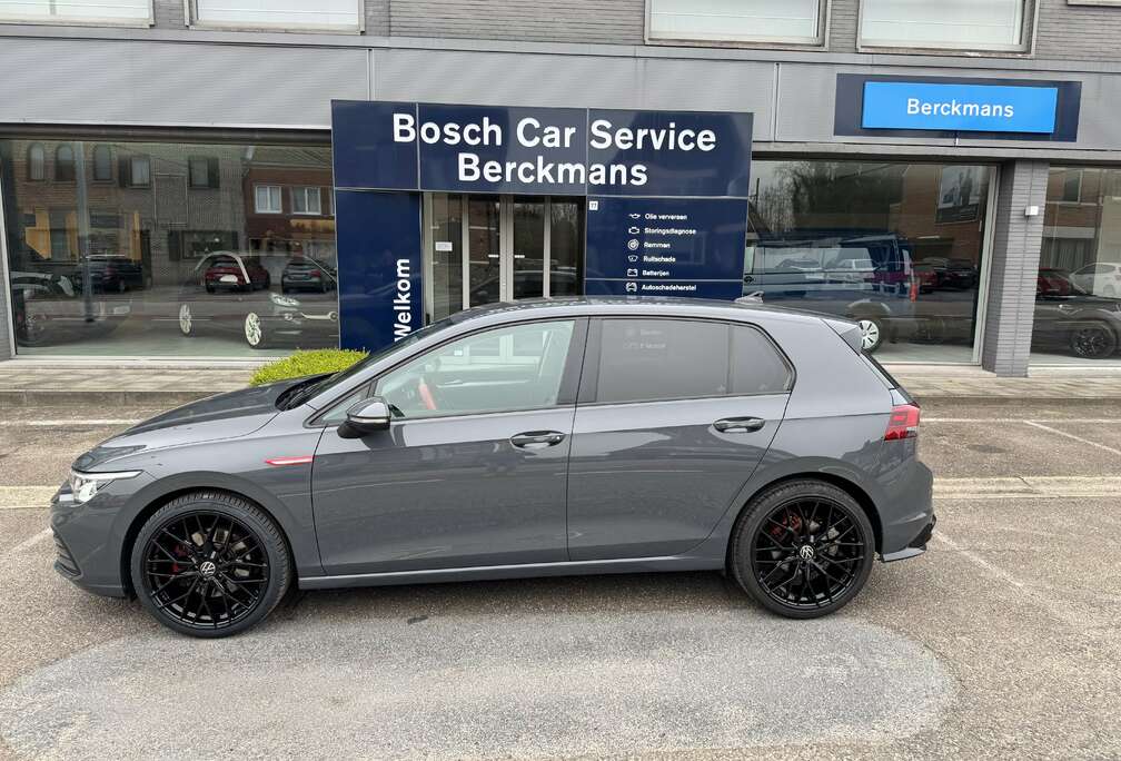 Volkswagen First Edition 2.0D 110PK met vele opties