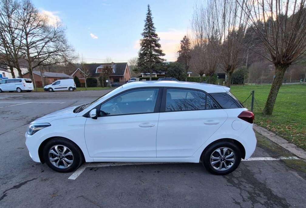 Hyundai 1.2i Air