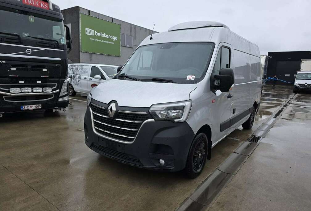 Renault (Stock ID 86470)