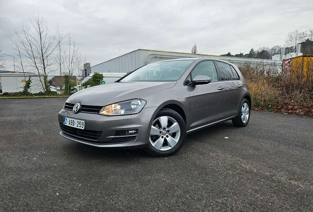 Volkswagen Golf 1.6 CR TDi Trendline