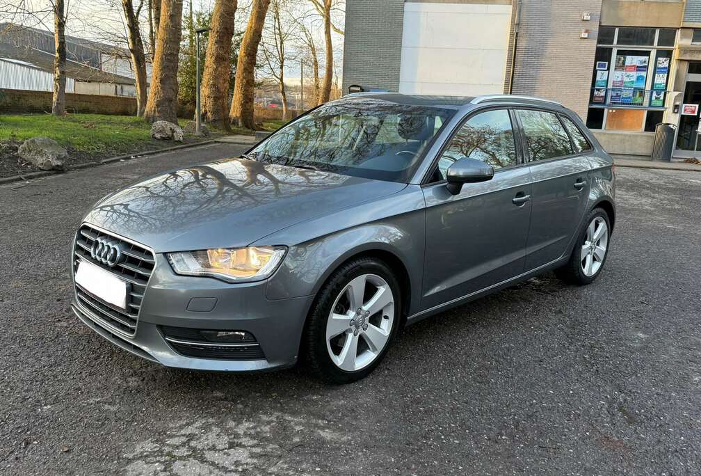Audi Sportback 1.6 TDi Attraction