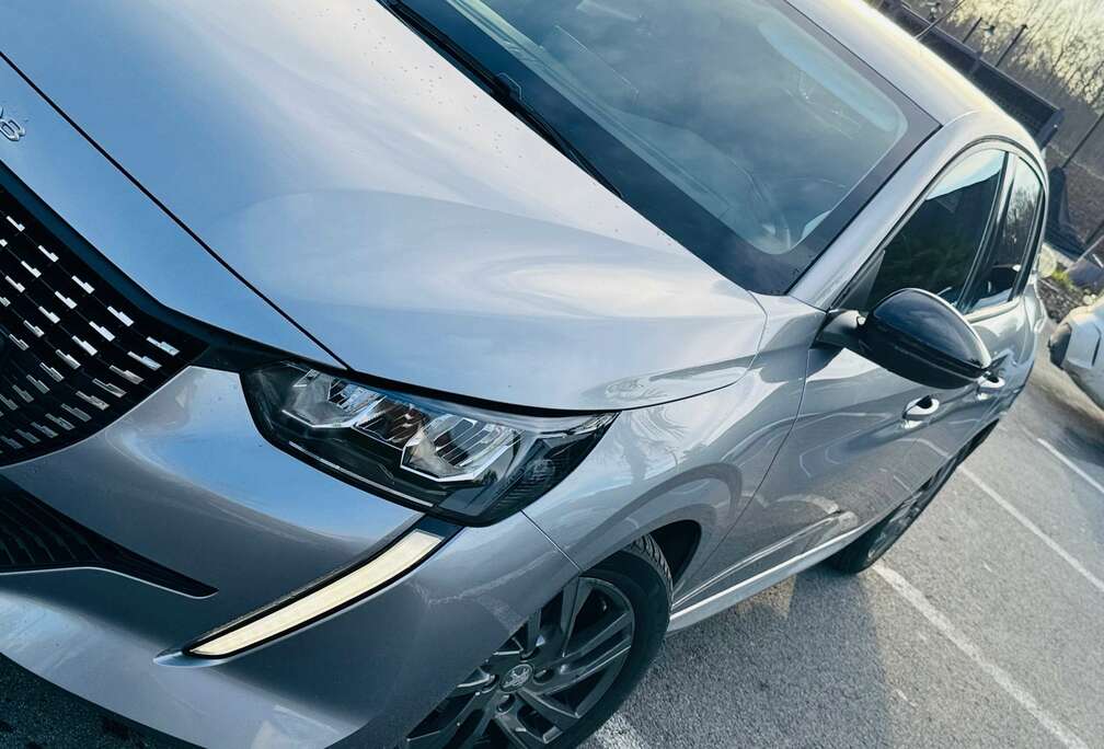 Peugeot 208 1.6 BlueHDi GPS 12 Mois Garantie