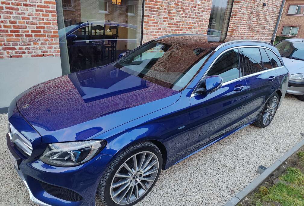 Mercedes-Benz C 350 e T 7G-TRONIC AMG Line