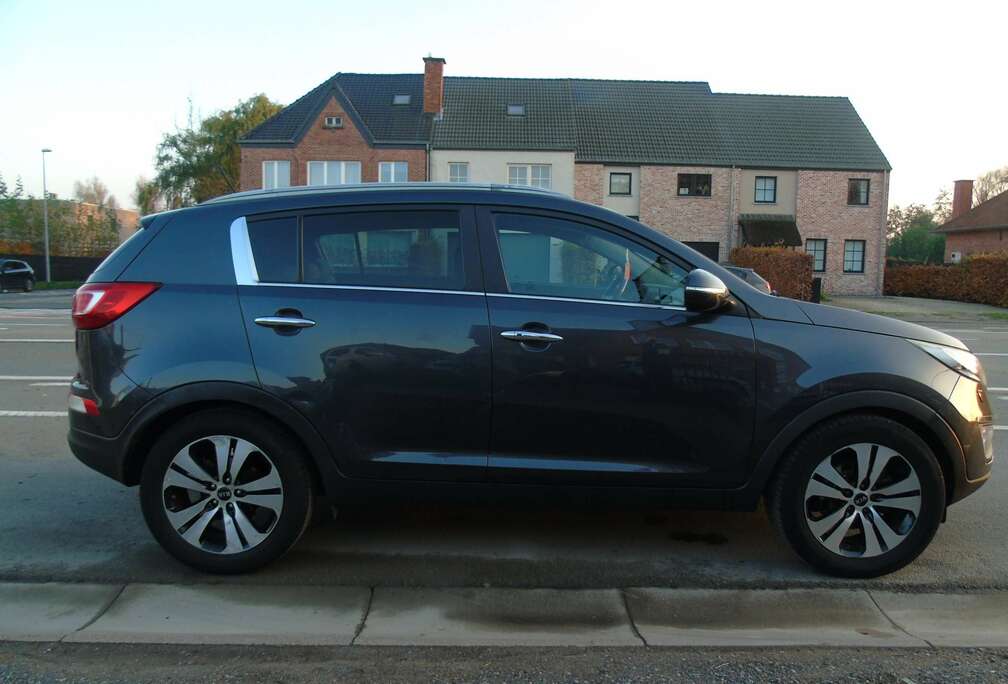 Kia 1.7 CRDi 2WD ISG*Ohboekje *Camera*Navi*Keyless Go