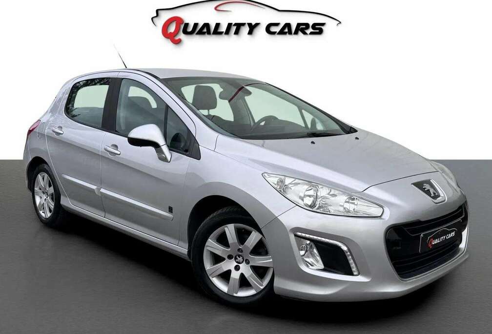 Peugeot 1.6 HDI  112 PK  Leder  Navi