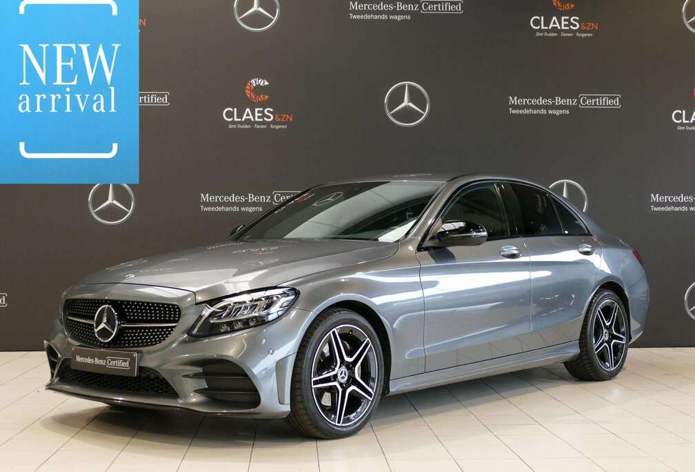 Mercedes-Benz Berline AMG Line DOS 8516